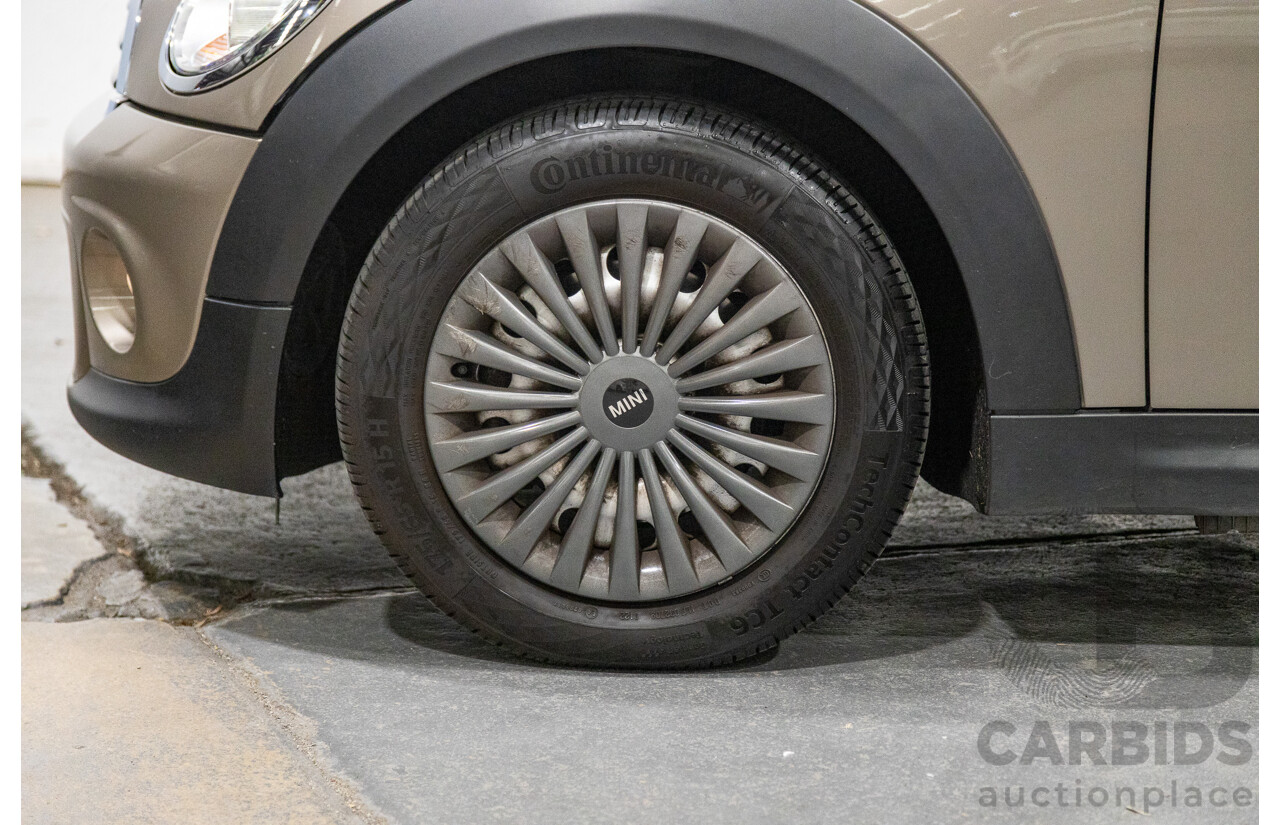 07/2012 Mini Cooper RAY R56 MY12 2D Hatchback Velvet Silver Metallic 1.6L