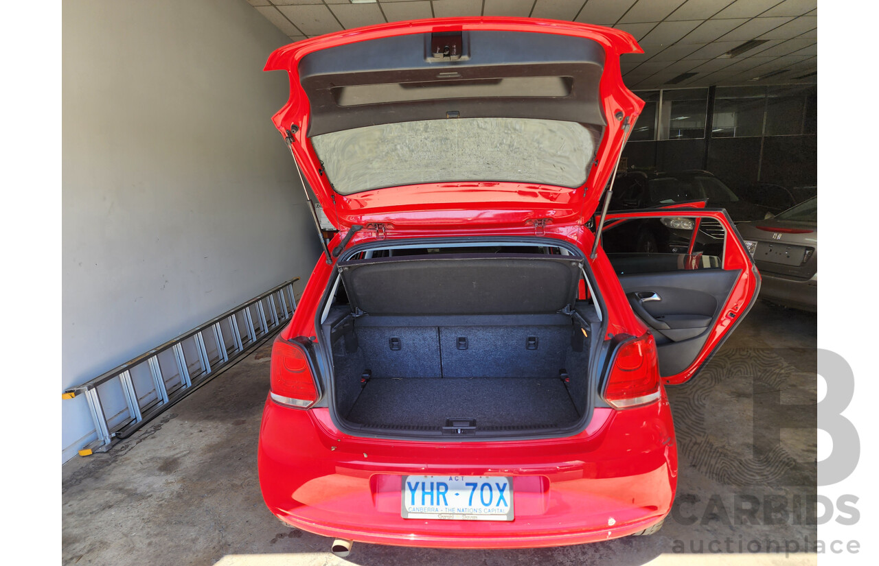 10/2011 Volkswagen Polo 77 TSI Comfortline 6R MY11 5d Hatchback Red 1.2L