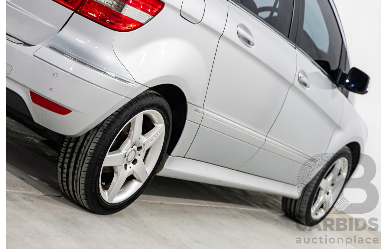 9/2010 Mercedes-Benz B180 CDI 245 MY11 5d Hatchback Polar Silver Metallic Turbo Diesel 2.0L