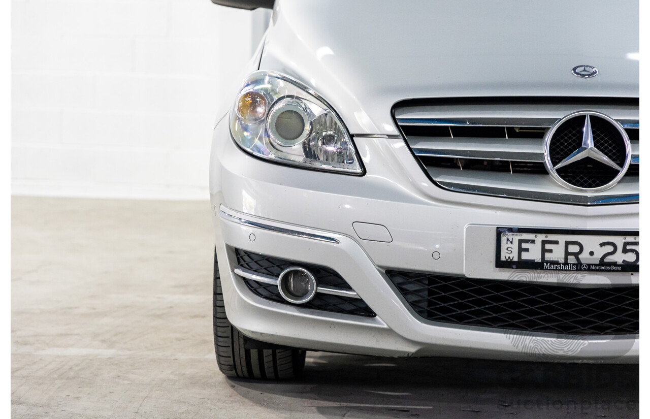 9/2010 Mercedes-Benz B180 CDI 245 MY11 5d Hatchback Polar Silver Metallic Turbo Diesel 2.0L