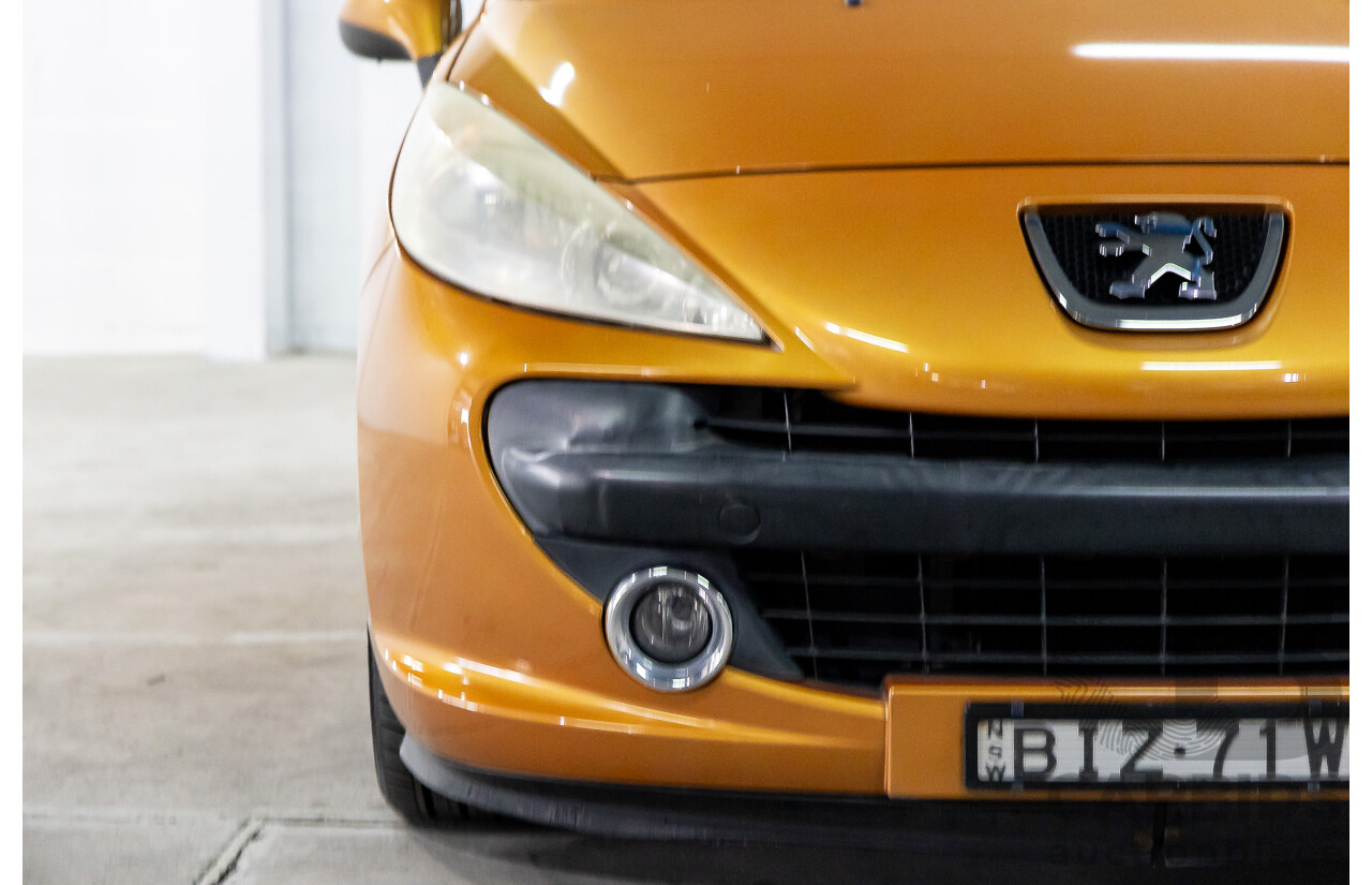 2/2009 Peugeot 207 XT  5d Hatchback Orange Salamanque Metallic 1.6L