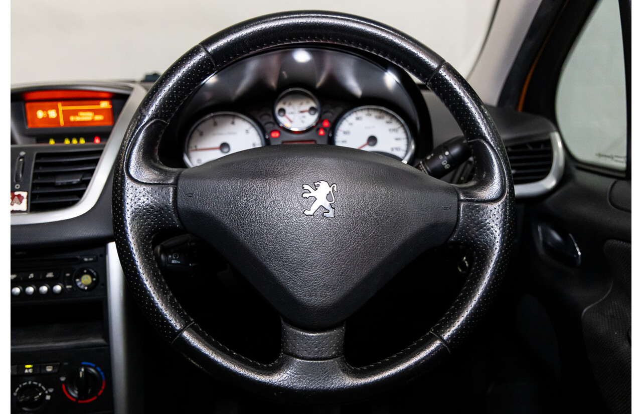 2/2009 Peugeot 207 XT  5d Hatchback Orange Salamanque Metallic 1.6L