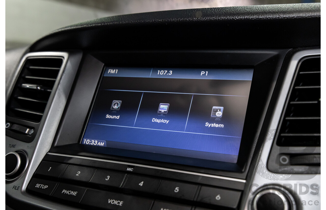 10/2015 Hyundai Tucson Active X (FWD) TL 4d Wagon Pure White 2.0L