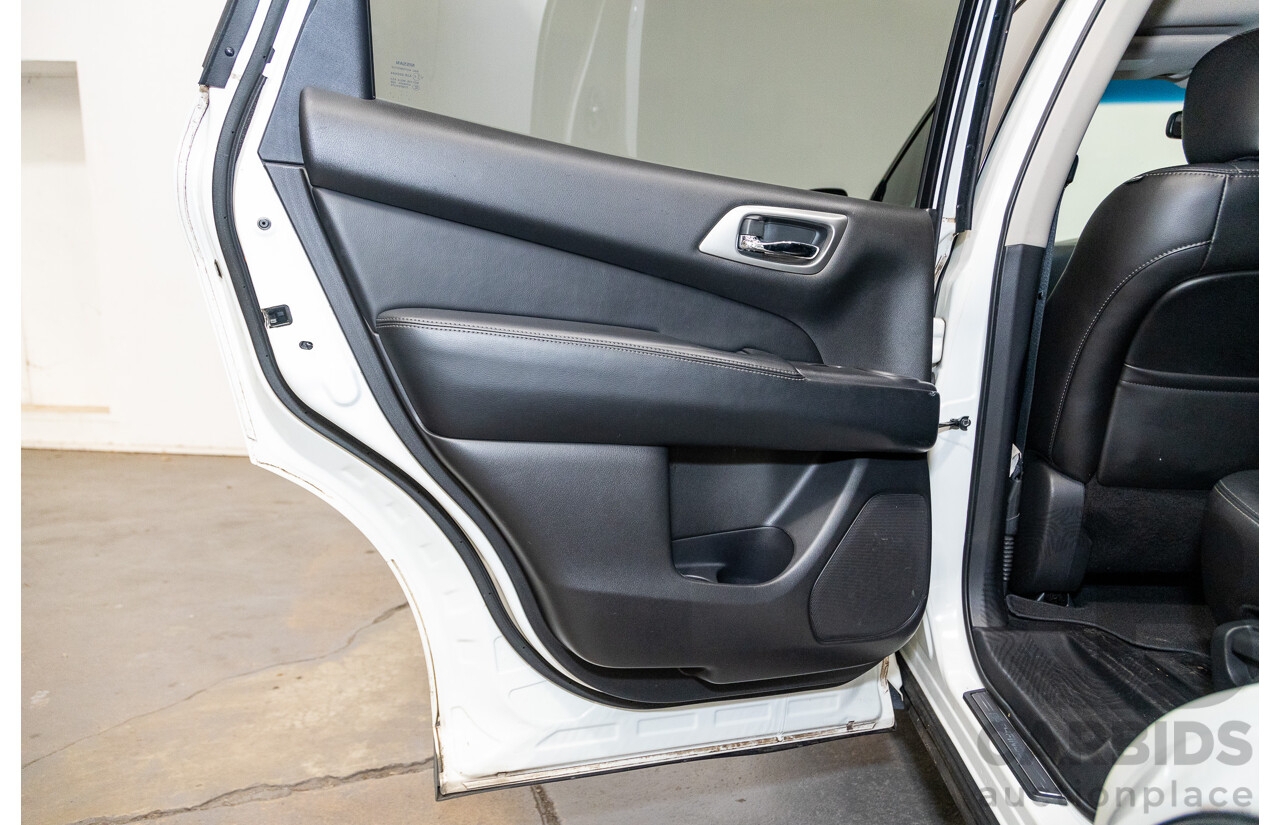 10/2014 Nissan Pathfinder ST-L R52 4d Wagon Ivory Pearl White V6 3.5L