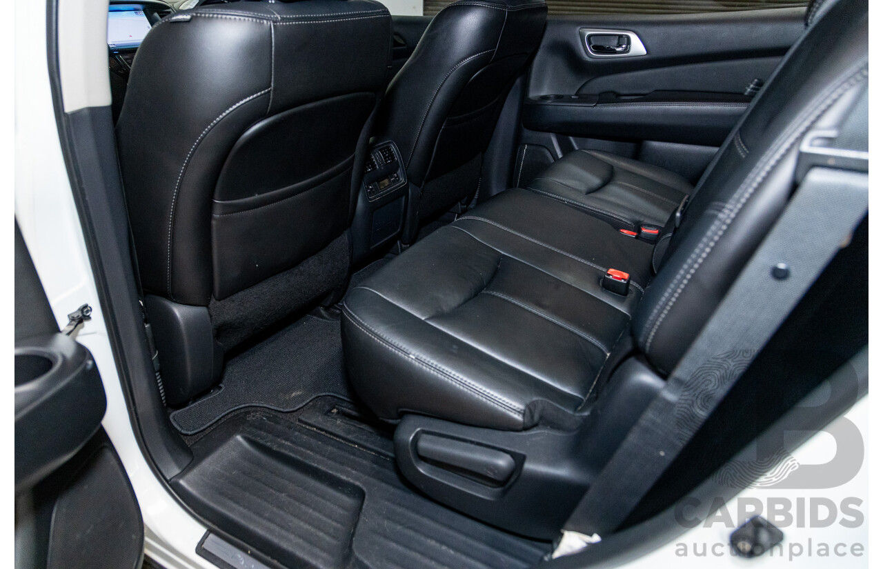 10/2014 Nissan Pathfinder ST-L R52 4d Wagon Ivory Pearl White V6 3.5L