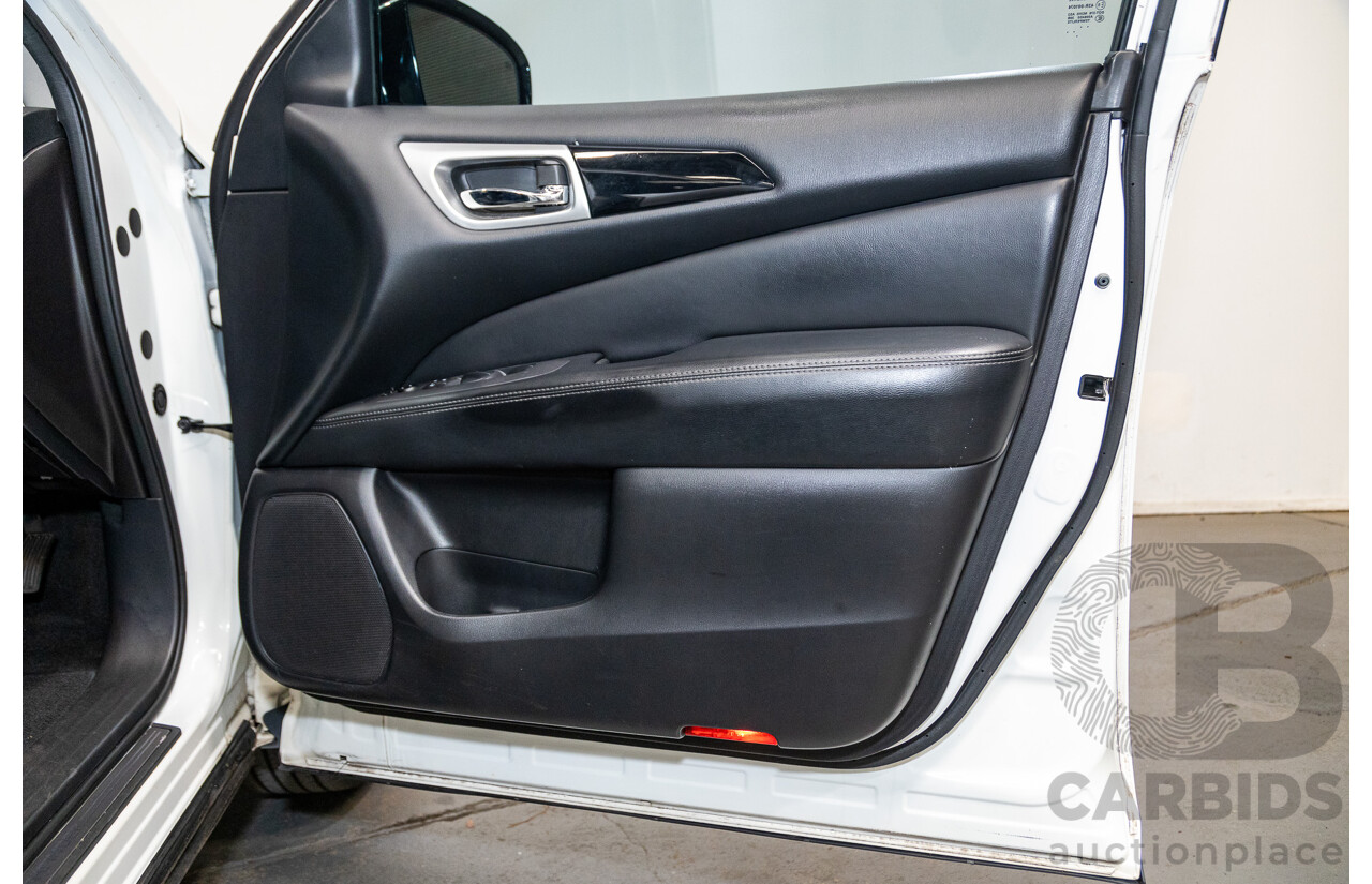 10/2014 Nissan Pathfinder ST-L R52 4d Wagon Ivory Pearl White V6 3.5L