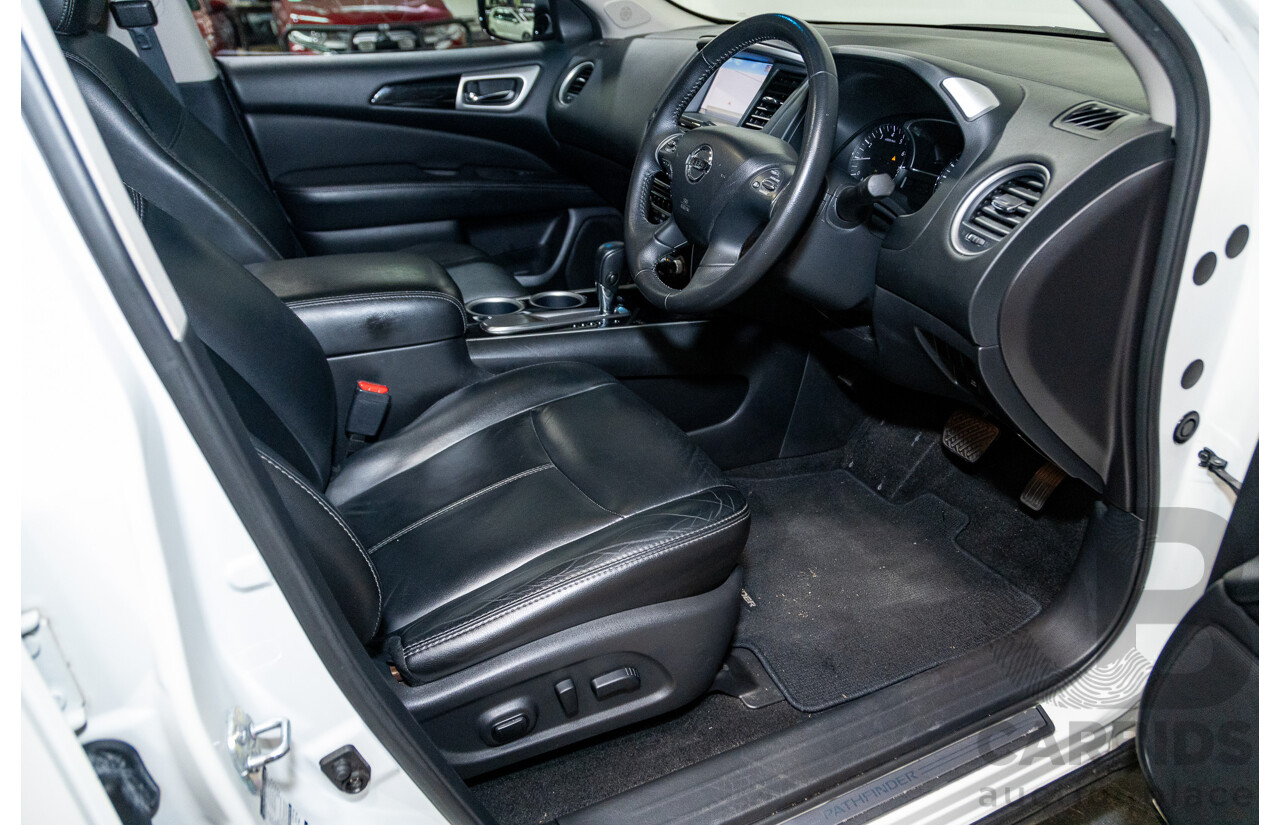 10/2014 Nissan Pathfinder ST-L R52 4d Wagon Ivory Pearl White V6 3.5L