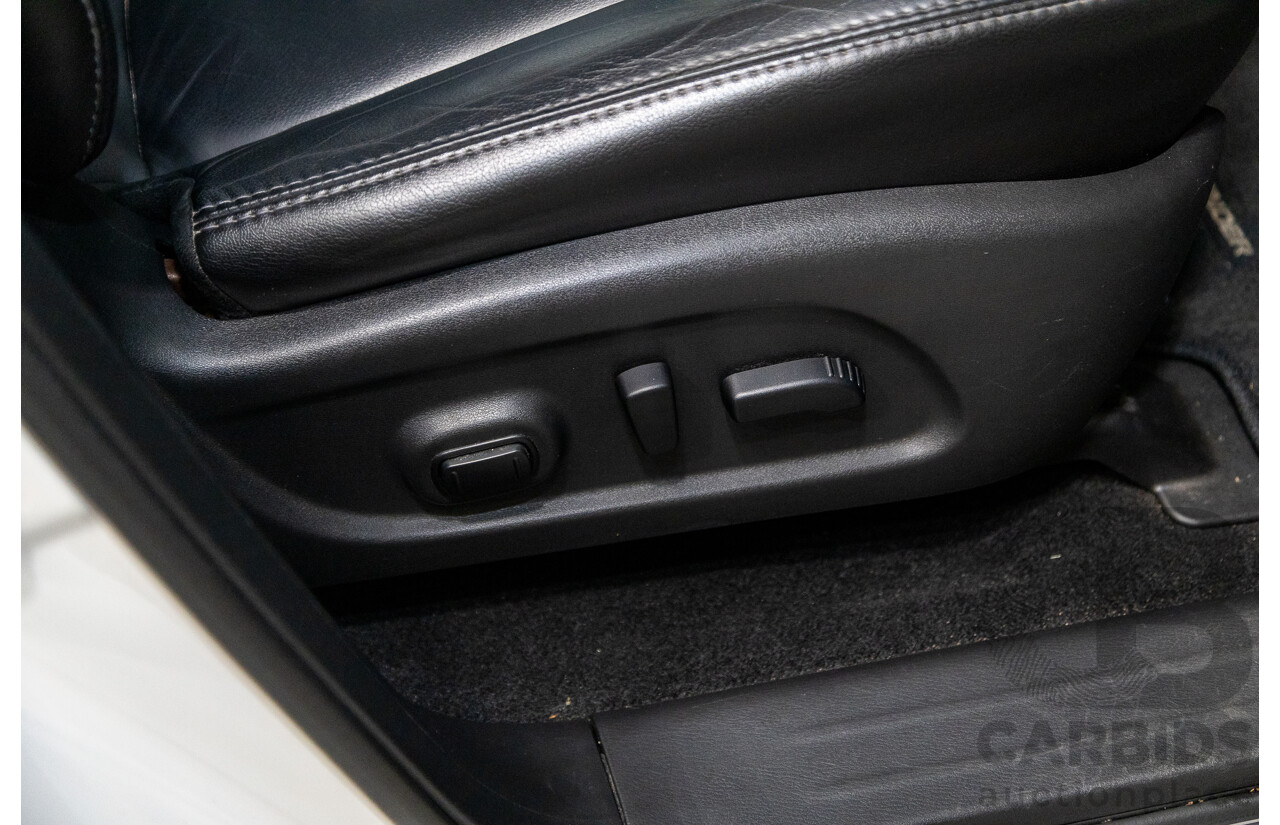 10/2014 Nissan Pathfinder ST-L R52 4d Wagon Ivory Pearl White V6 3.5L