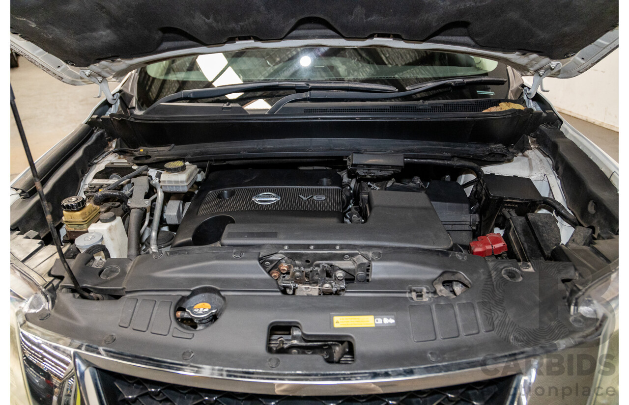 10/2014 Nissan Pathfinder ST-L R52 4d Wagon Ivory Pearl White V6 3.5L