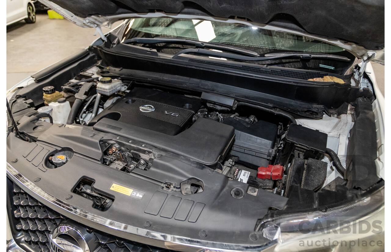 10/2014 Nissan Pathfinder ST-L R52 4d Wagon Ivory Pearl White V6 3.5L