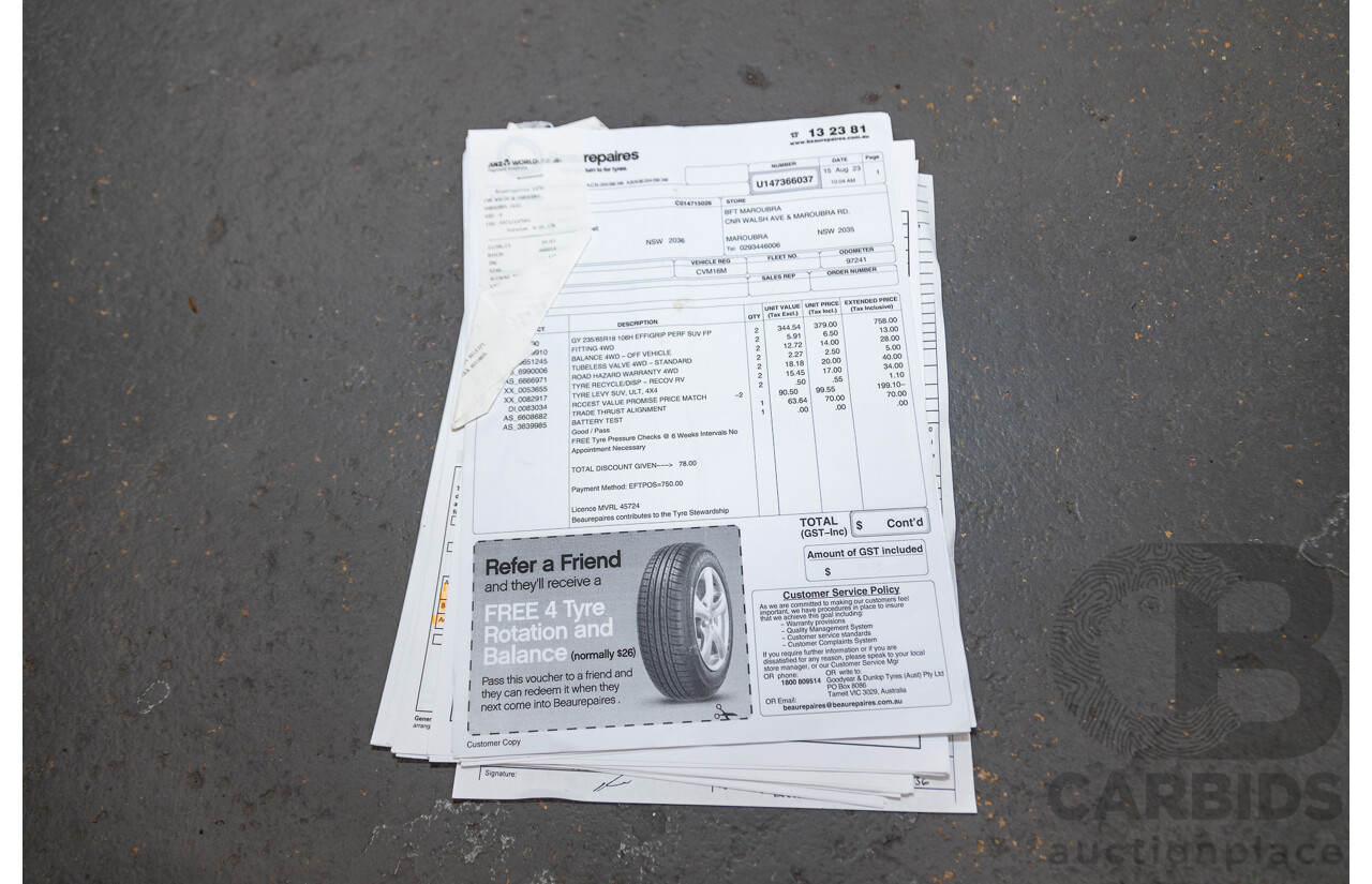 10/2014 Nissan Pathfinder ST-L R52 4d Wagon Ivory Pearl White V6 3.5L