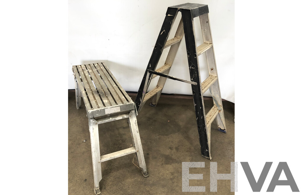 1.21 Meter Aluminium A-Frame Ladder and 90cm Wide Aluminium Trestle