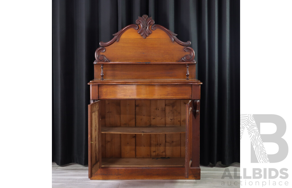 Victorian Cedar Single Drawer Chiffonier