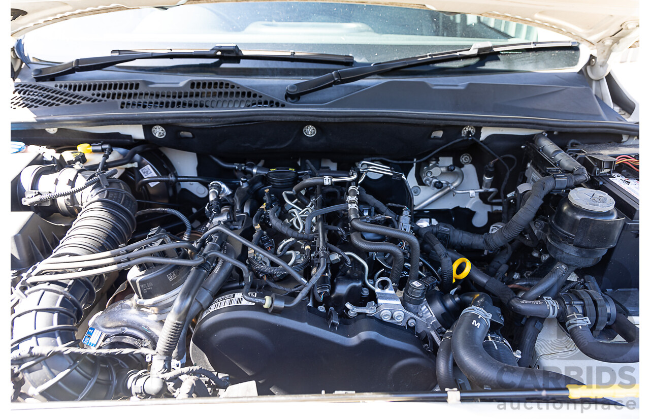 10/2016 Volkswagen Amarok TDI420 Highline (4x4) 2H MY17 Dual Cab Utility White 2.0L