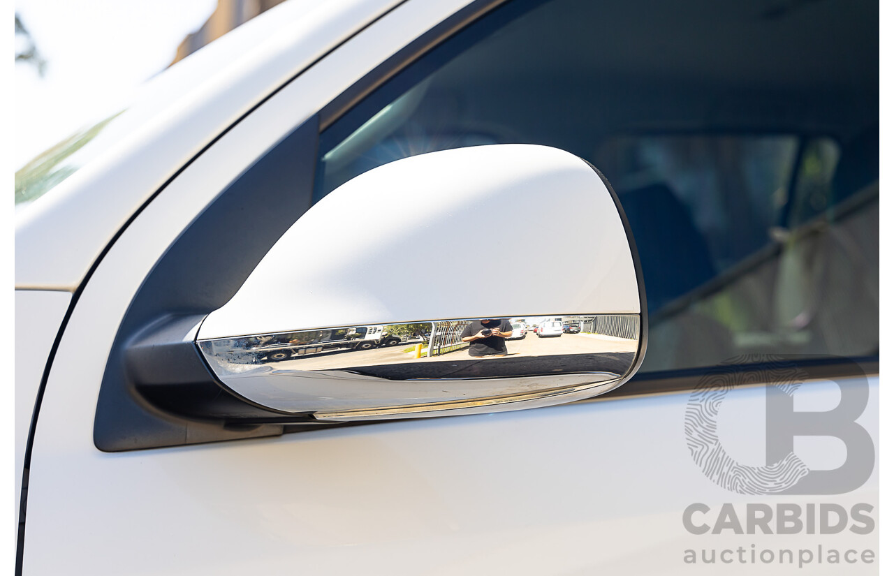 10/2016 Volkswagen Amarok TDI420 Highline (4x4) 2H MY17 Dual Cab Utility White 2.0L