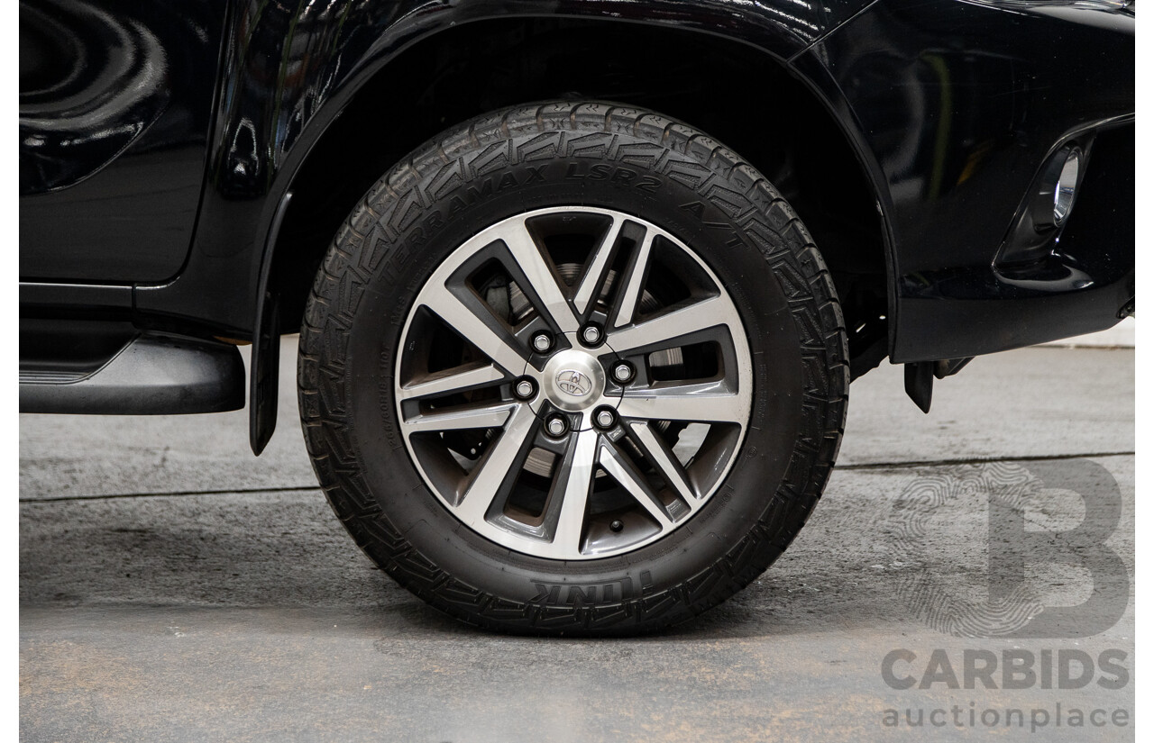 07/2017 Toyota Hilux SR5 (4x4) N80 GUN126R Dual Cab Eclipse Black Turbo Diesel 2.8L