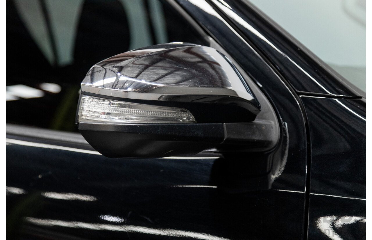 07/2017 Toyota Hilux SR5 (4x4) N80 GUN126R Dual Cab Eclipse Black Turbo Diesel 2.8L