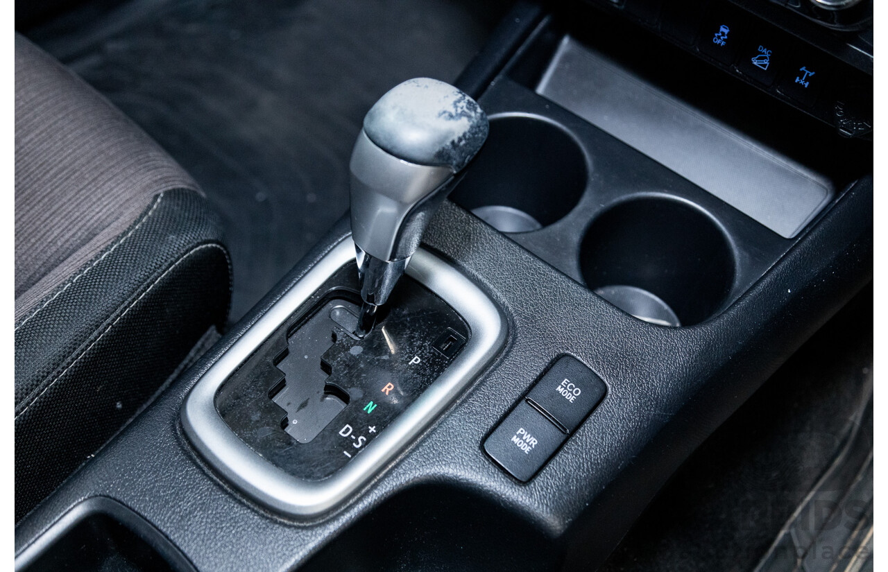 07/2017 Toyota Hilux SR5 (4x4) N80 GUN126R Dual Cab Eclipse Black Turbo Diesel 2.8L