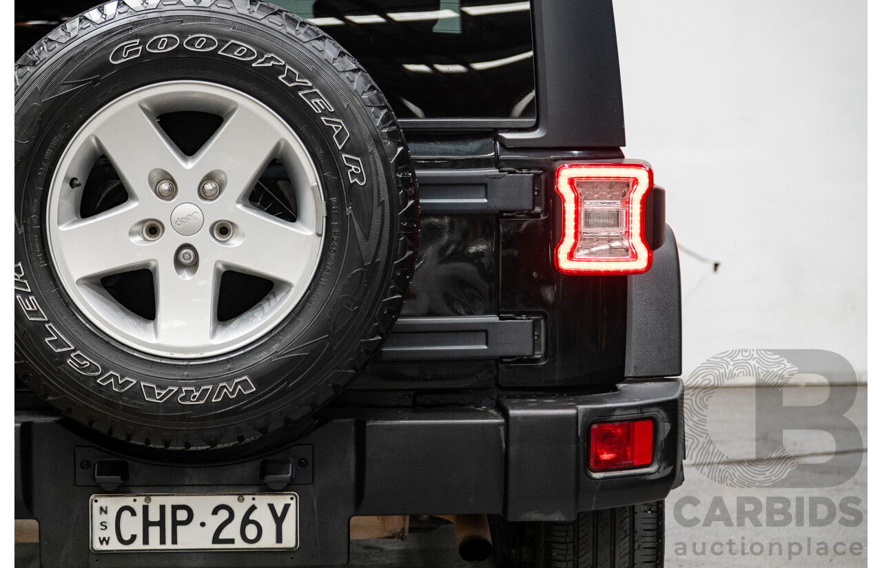 7/2012 Jeep Wrangler Unlimited Sport (4x4) JK MY13 4d Hardtop Dark Green 3.6L