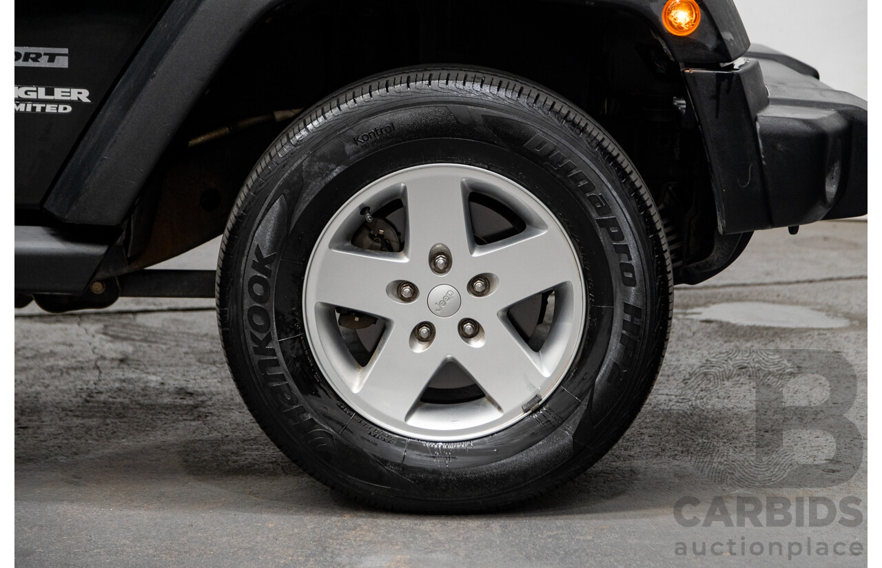 7/2012 Jeep Wrangler Unlimited Sport (4x4) JK MY13 4d Hardtop Dark Green 3.6L