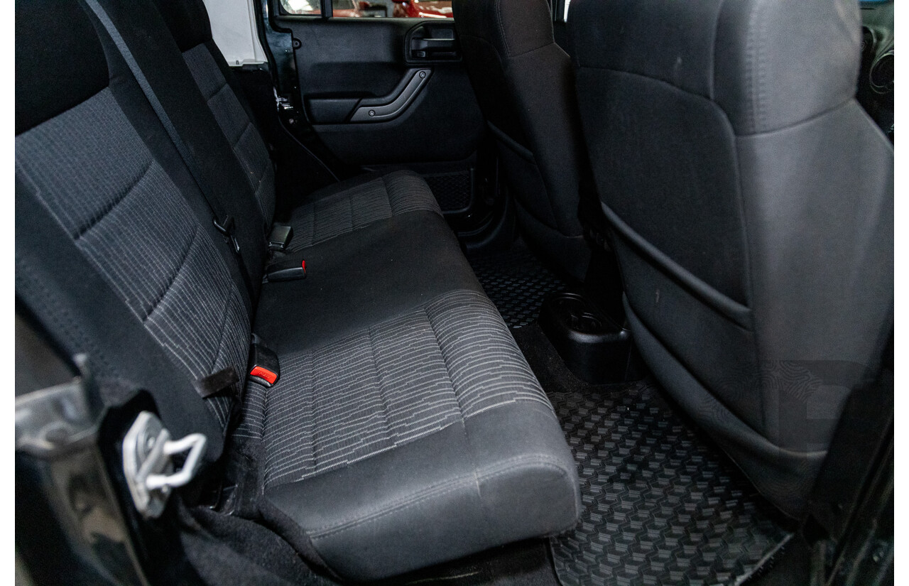 7/2012 Jeep Wrangler Unlimited Sport (4x4) JK MY13 4d Hardtop Dark Green 3.6L