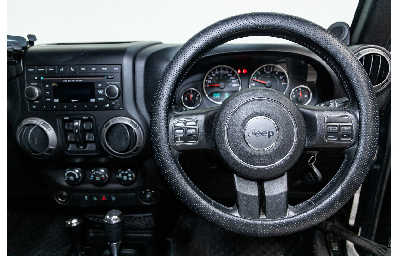 7/2012 Jeep Wrangler Unlimited Sport (4x4) JK MY13 4d Hardtop Dark Green 3.6L