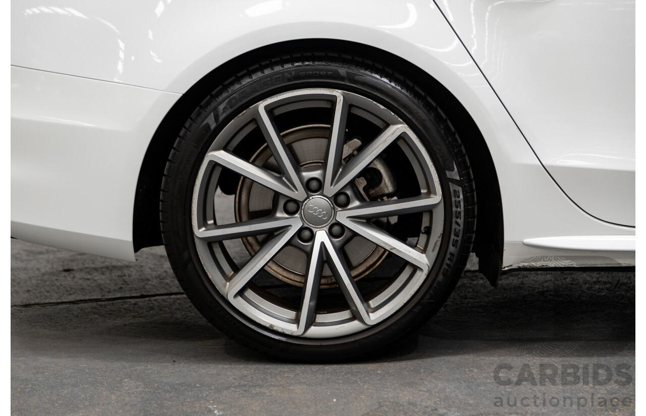 12/2015 Audi A4 2.0 TFSI S-Line Quattro (AWD) B8 (8K) 4d Sedan Ibis White 2.0L Turbo