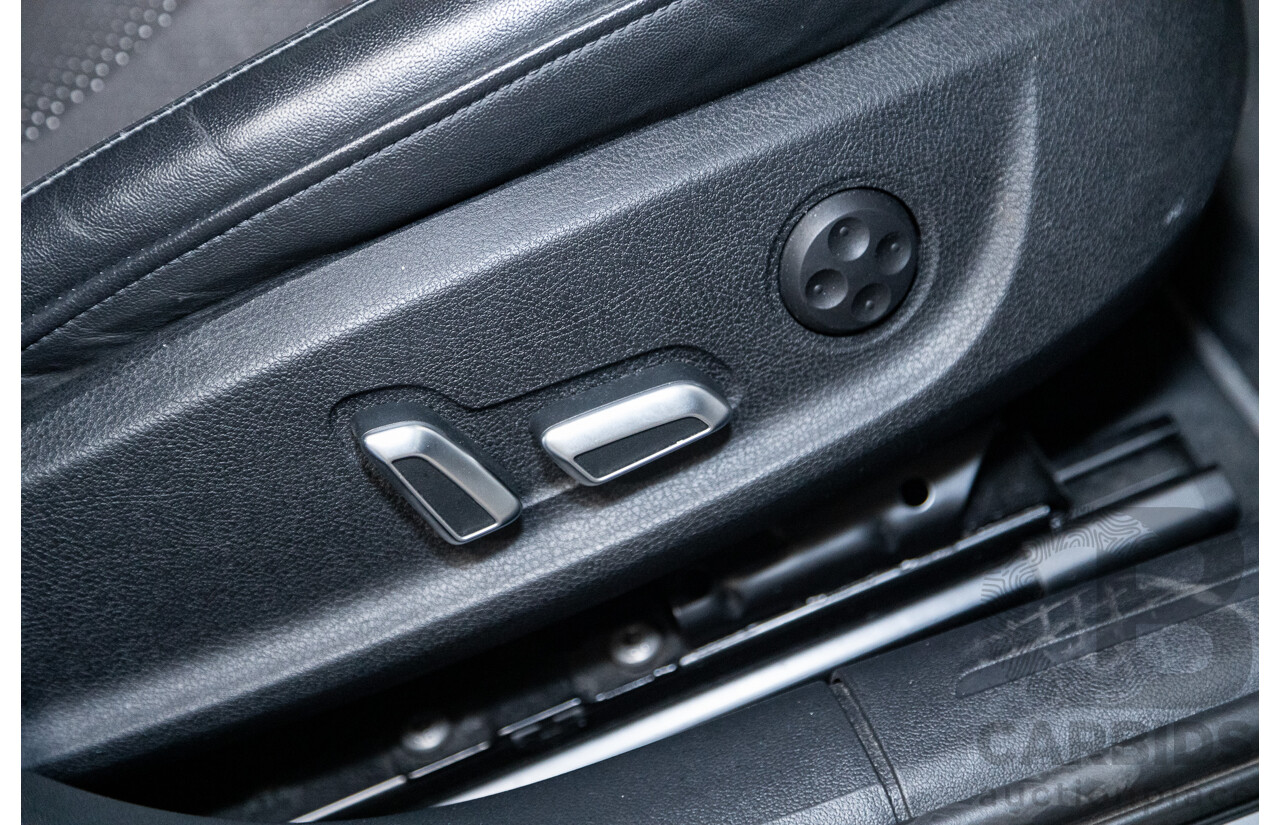 12/2015 Audi A4 2.0 TFSI S-Line Quattro (AWD) B8 (8K) 4d Sedan Ibis White 2.0L Turbo