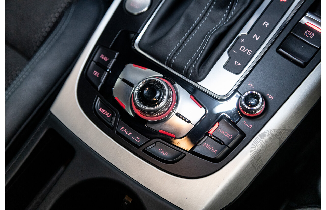 12/2015 Audi A4 2.0 TFSI S-Line Quattro (AWD) B8 (8K) 4d Sedan Ibis White 2.0L Turbo