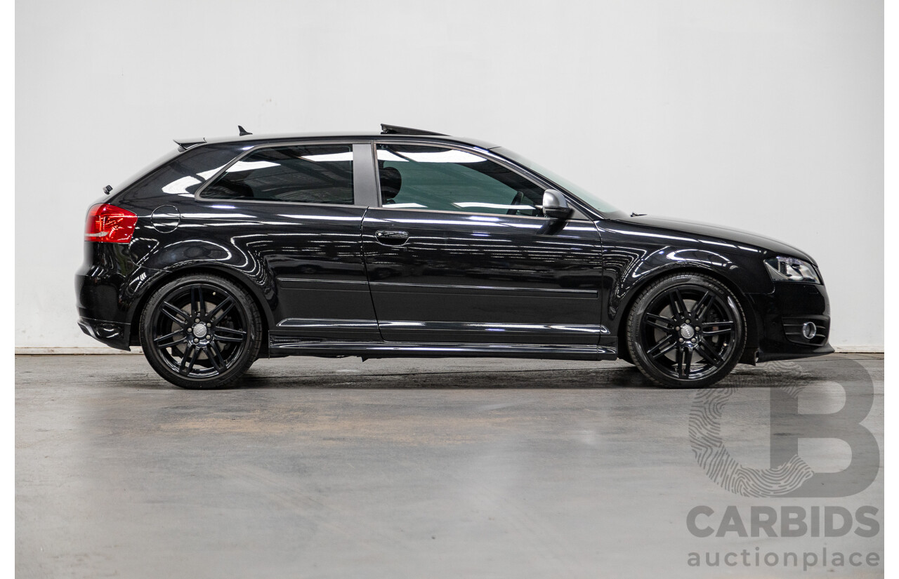 11/2009 Audi S3 Quattro (AWD) 8P 3d Hatchback Phantom Black Turbo 2.0L