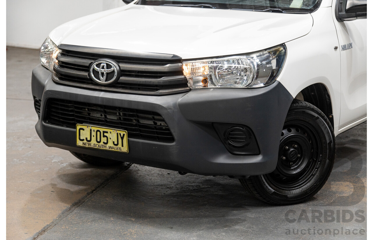 08/2016 Toyota Hilux Workmate (RWD) GUN122R C/Chas White Turbo Diesel 2.4L