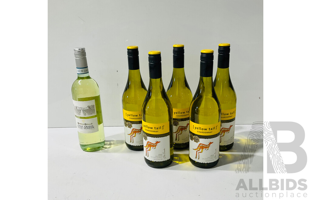 Collection of White Wines Including Yellow Tail Chardonnay and Borgo Bello Pinot Grigio