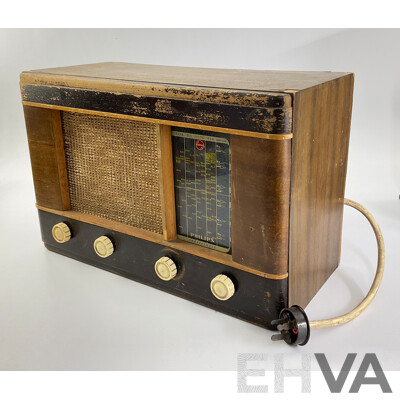 Vintage Phillips Shortwave/AM Valve Radio with Walnut Veneer and Antique Art Deco Amplion Mantle Cone Speaker
