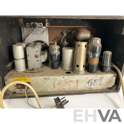 Vintage Phillips Shortwave/AM Valve Radio with Walnut Veneer and Antique Art Deco Amplion Mantle Cone Speaker