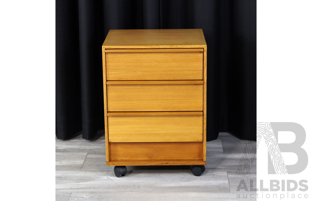 Modern Three Drawer Office Filer