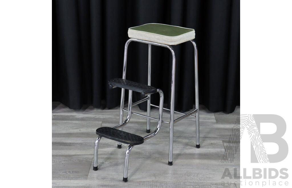 Retro Kitchen Step Stool