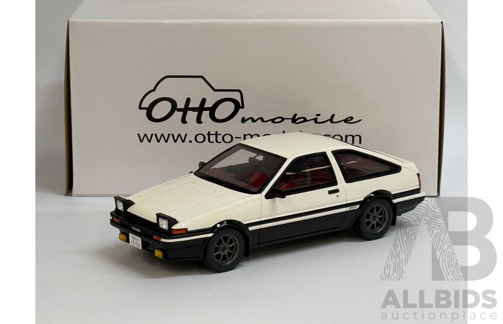 Ottomobile 1985 Toyota Sprinter Trueno Apex AE86 White / Black 1:18 Scale Model Car - New