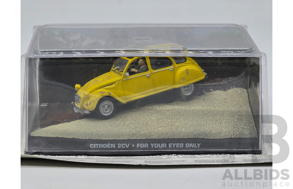 GE Fabbri Ltd Citroen 2CV Yellow James Bond 007 for Your Eyes Only 1:43 Scale Model Car - Sealed in Blister