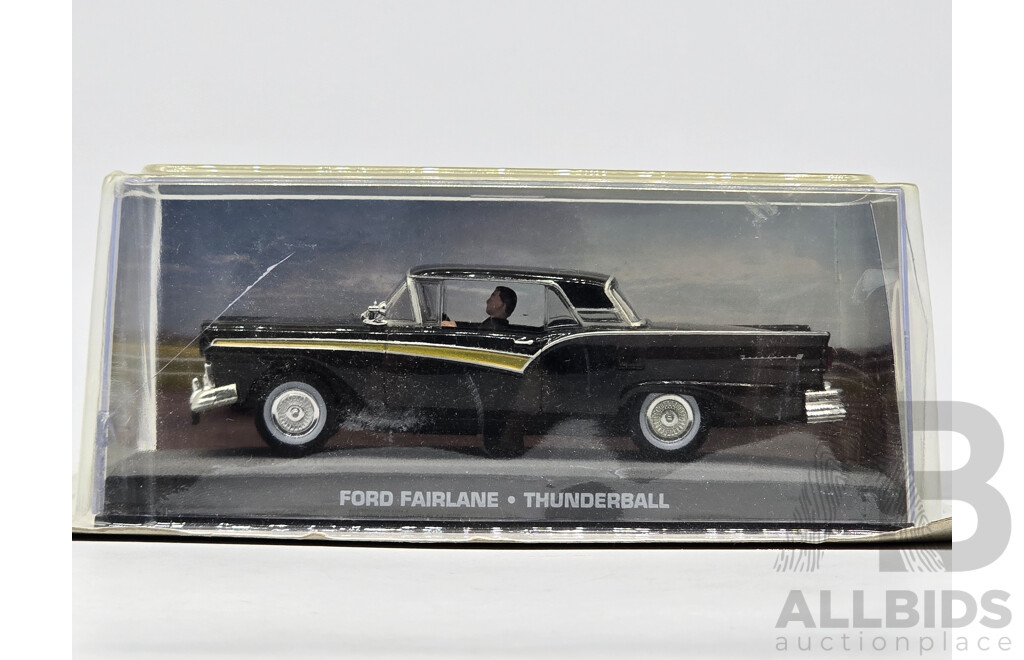 GE Fabbri Ltd 1957 Ford Fairlane 500 Skyliner Black - James Bond 007 Thunderball 1:43 Scale Model Car - Sealed in Blister
