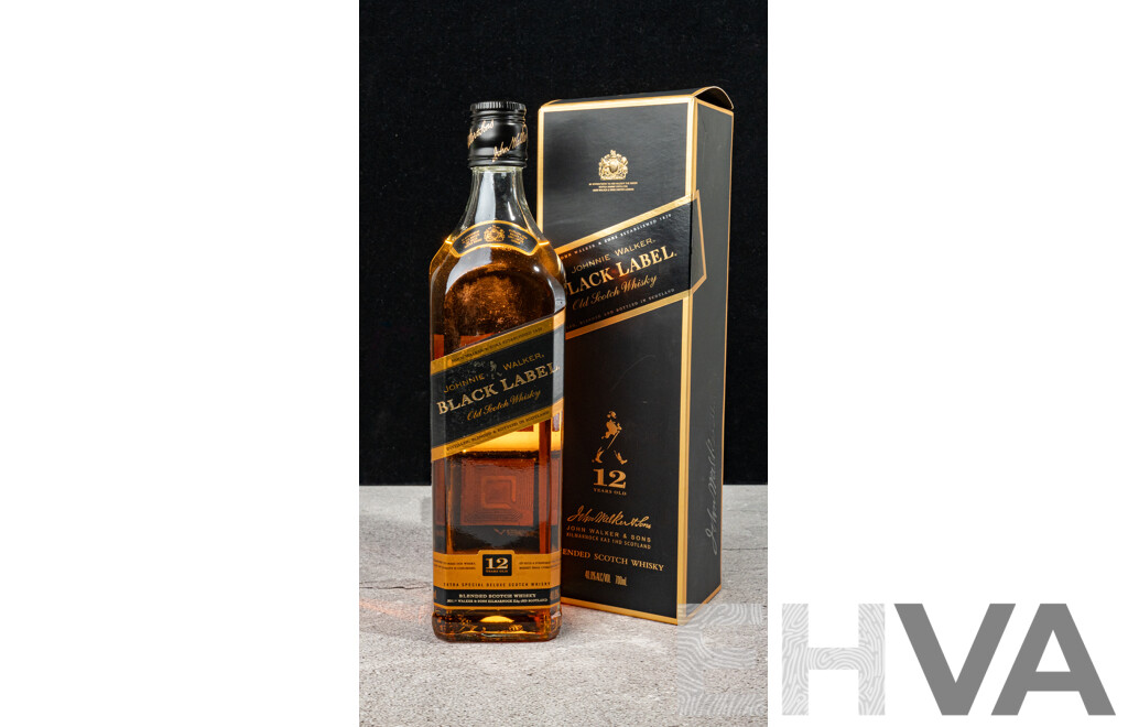 Boxed Johnnie Walker Black Label 12 Year Blended Scotch Whisky