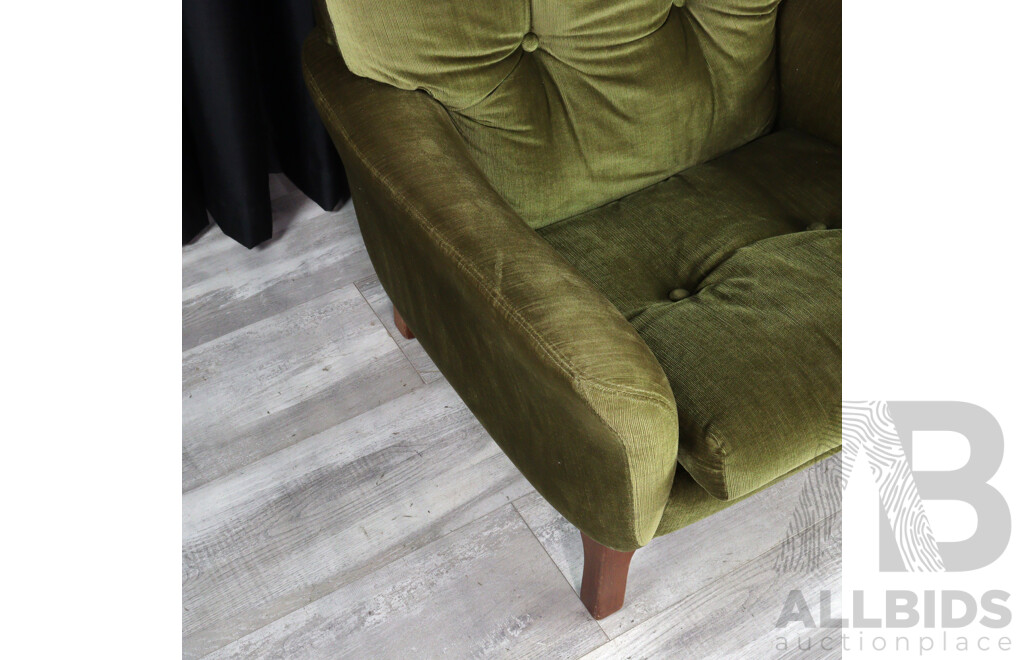 Green Velour Lounge Chair by Fleur