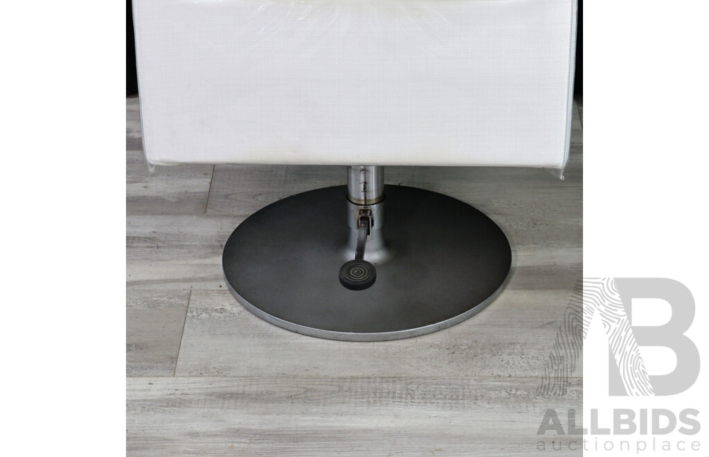 Pair of Maletti Modern Hairdressing Chairs