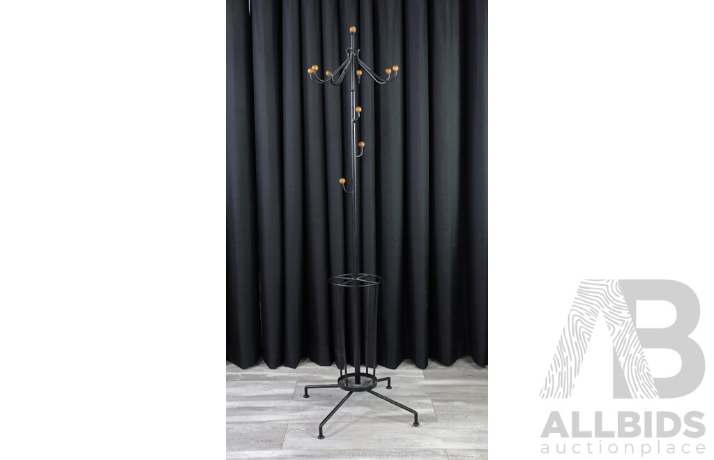 Standing Metal Coat Rack with Umbrella Storage