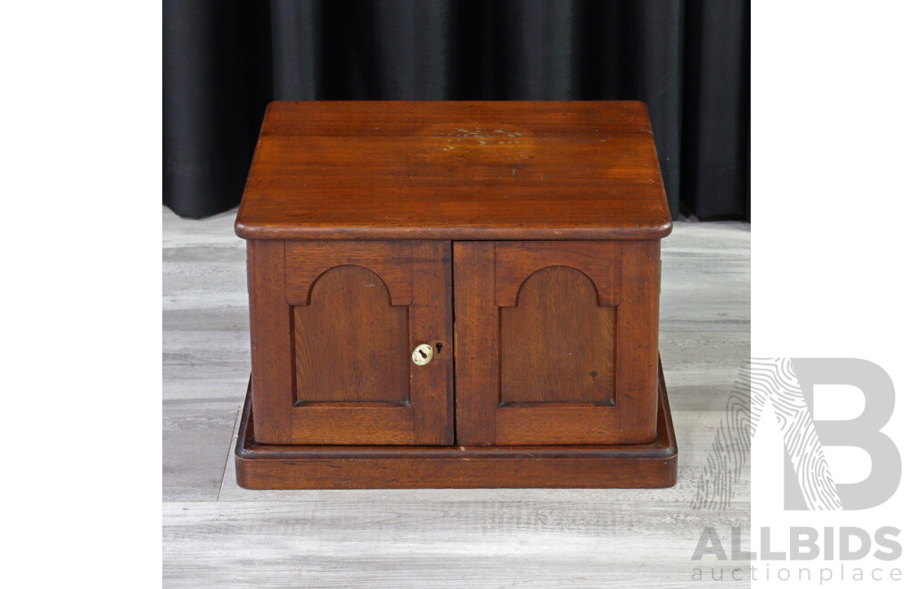 Victorian Mahogany Cutlery Canteen