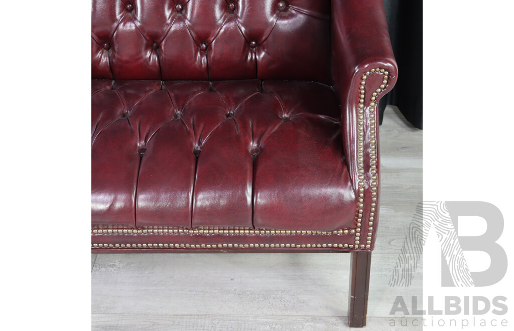 Three Piece Queen Anne Style Vinyl Lounge Suite