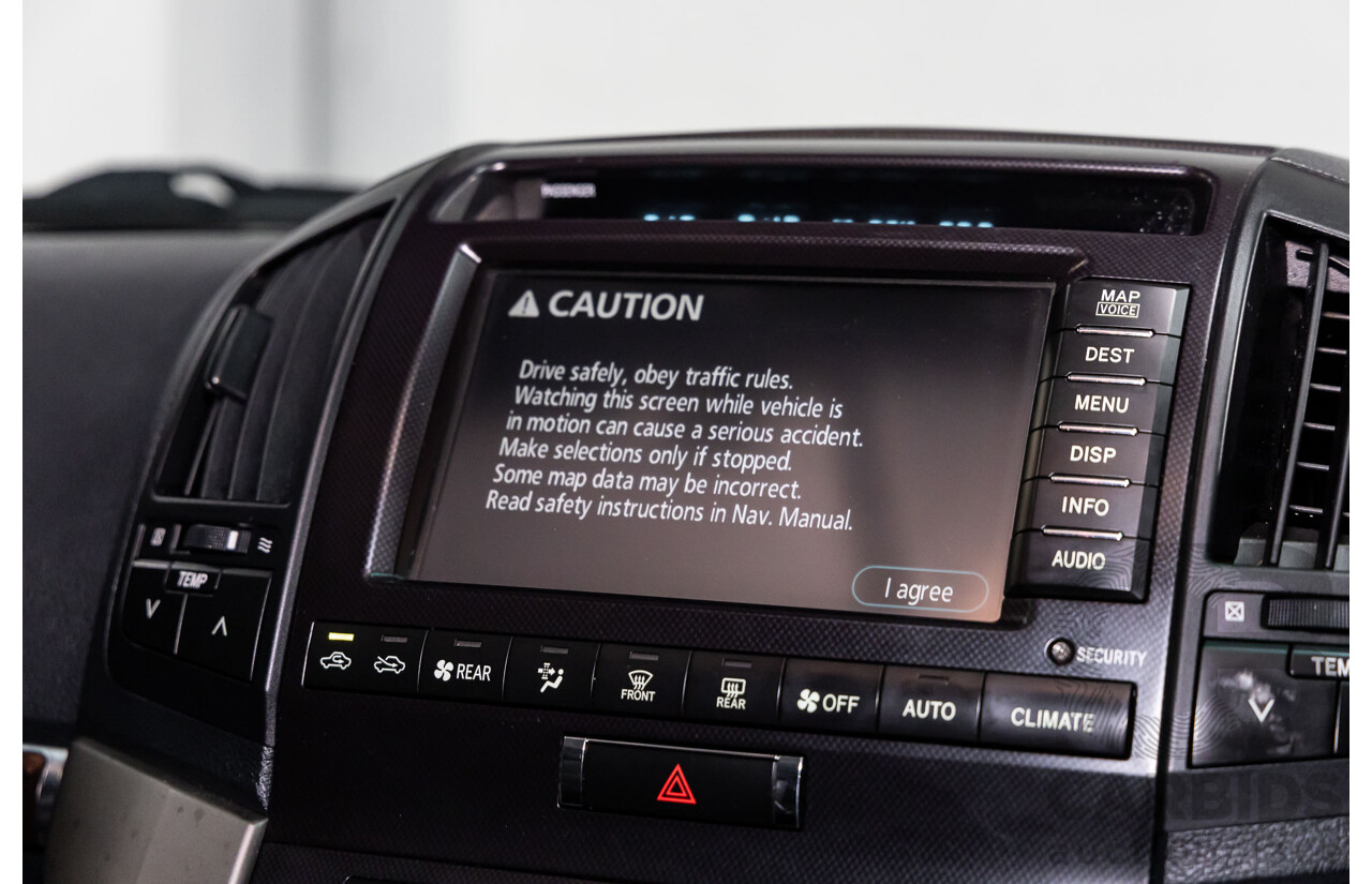 1/2008 Toyota Landcruiser Sahara (4x4) VDJ200R 4d Wagon Crystal Pearl Turbo Diesel V8 4.5L - 7 Seater