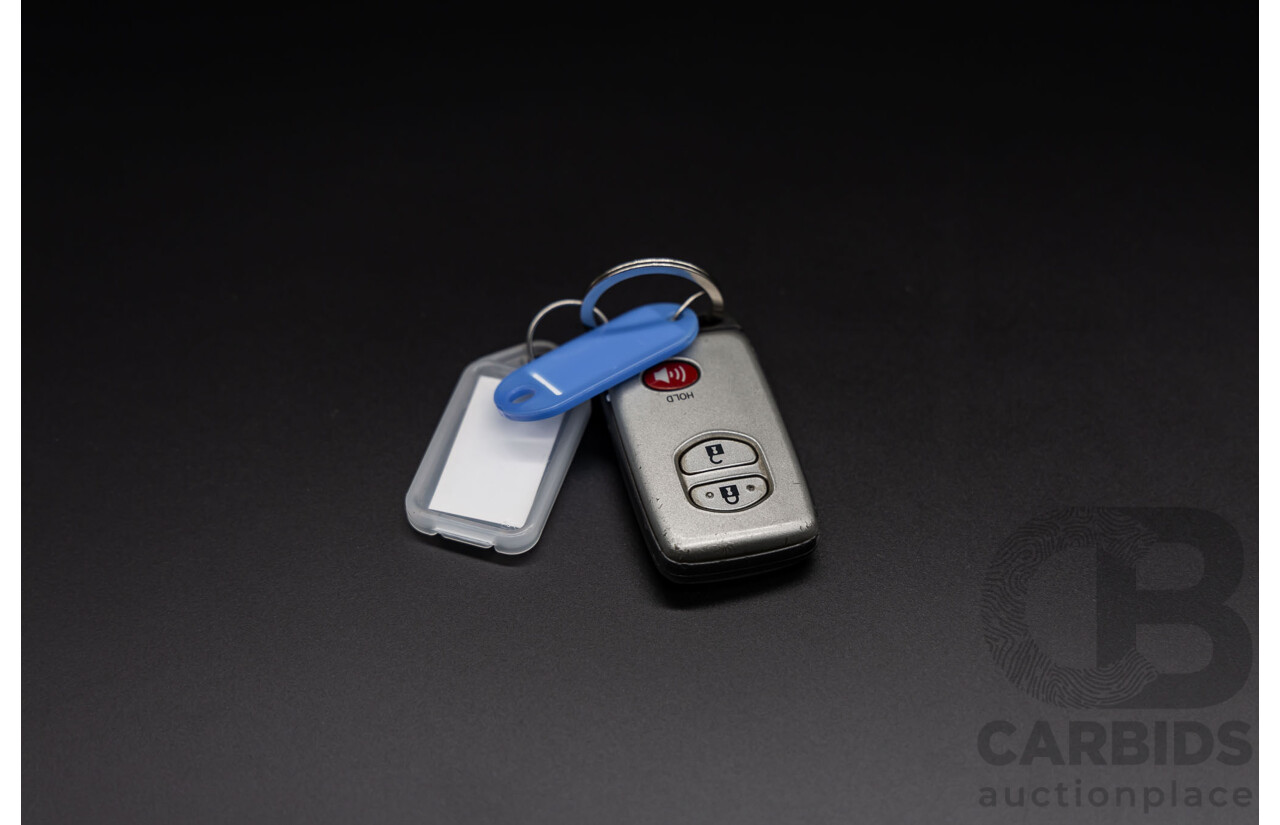 1/2008 Toyota Landcruiser Sahara (4x4) VDJ200R 4d Wagon Crystal Pearl Turbo Diesel V8 4.5L - 7 Seater