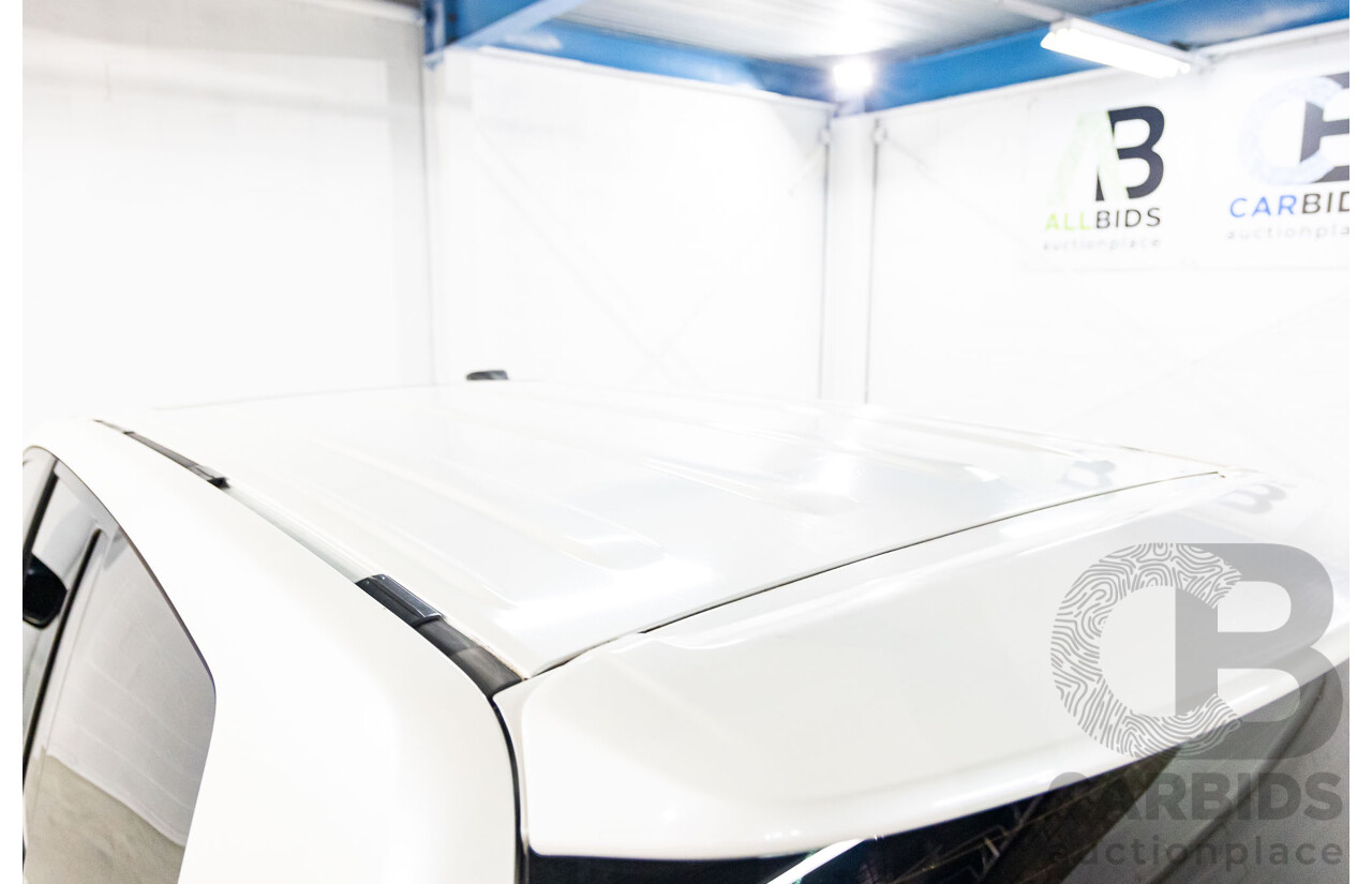 1/2008 Toyota Landcruiser Sahara (4x4) VDJ200R 4d Wagon Crystal Pearl Turbo Diesel V8 4.5L - 7 Seater