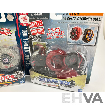 Boxed Hasbro Beyblade Metal Fusion Electronic Dark Pegasus, Electronic Lightning L Drago and Rampage Stomper Bull