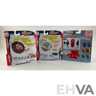 Boxed Hasbro Beyblade Metal Fusion Electronic Dark Pegasus, Electronic Lightning L Drago and Rampage Stomper Bull